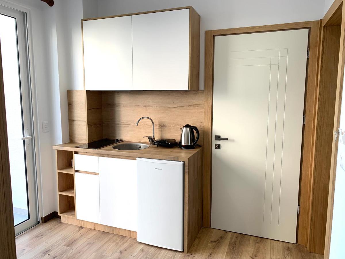 Duka Apts Sarandë Buitenkant foto