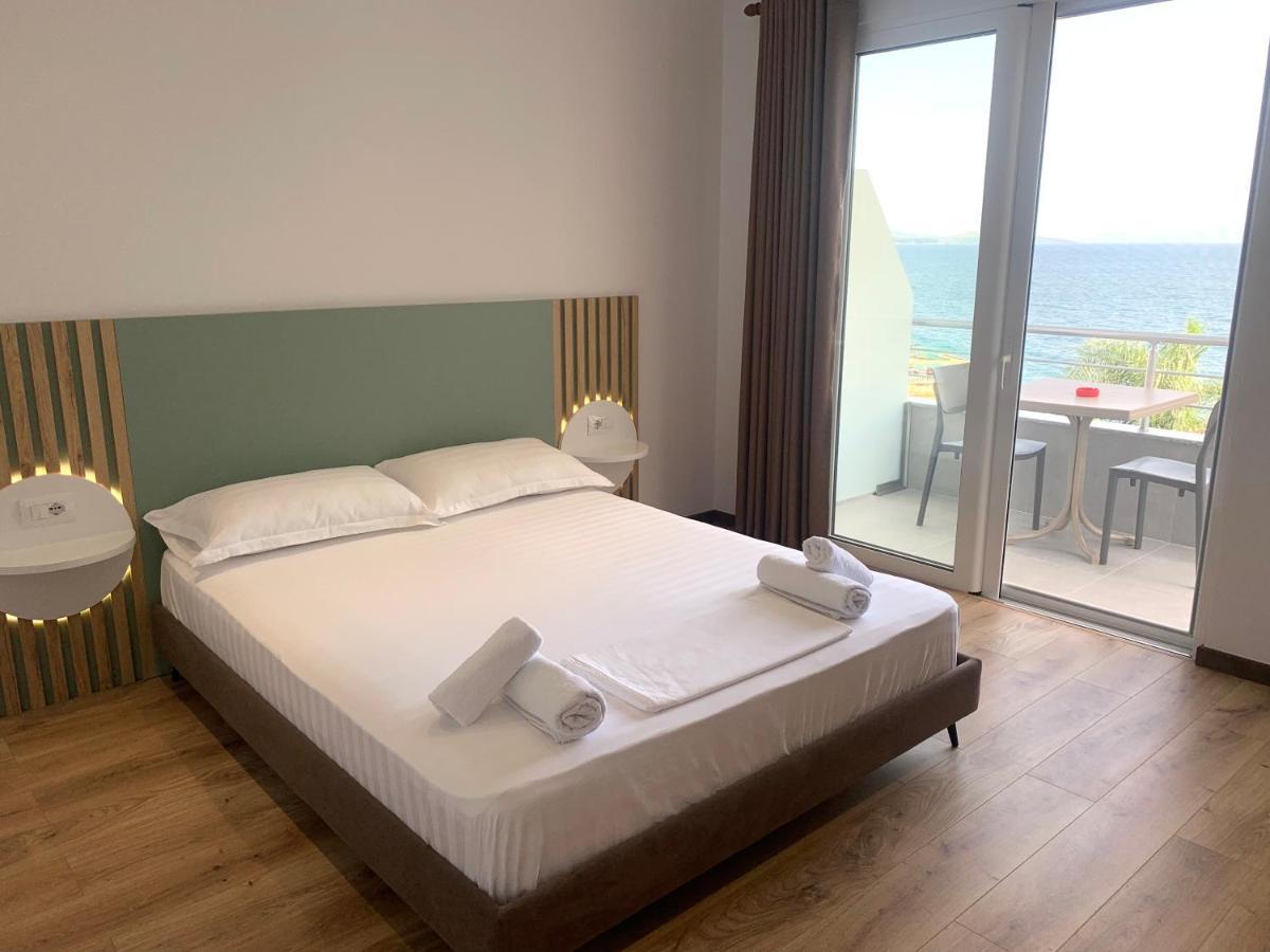 Duka Apts Sarandë Buitenkant foto