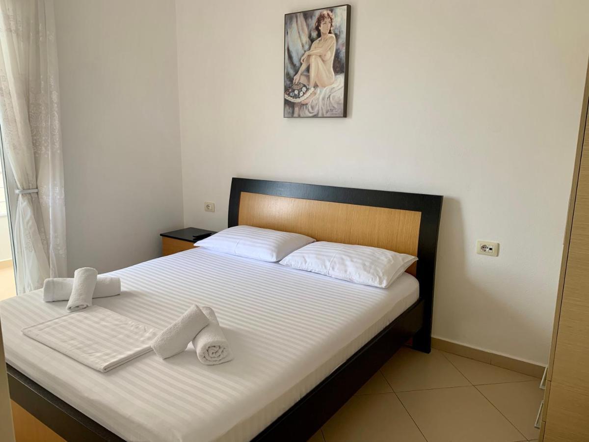 Duka Apts Sarandë Buitenkant foto