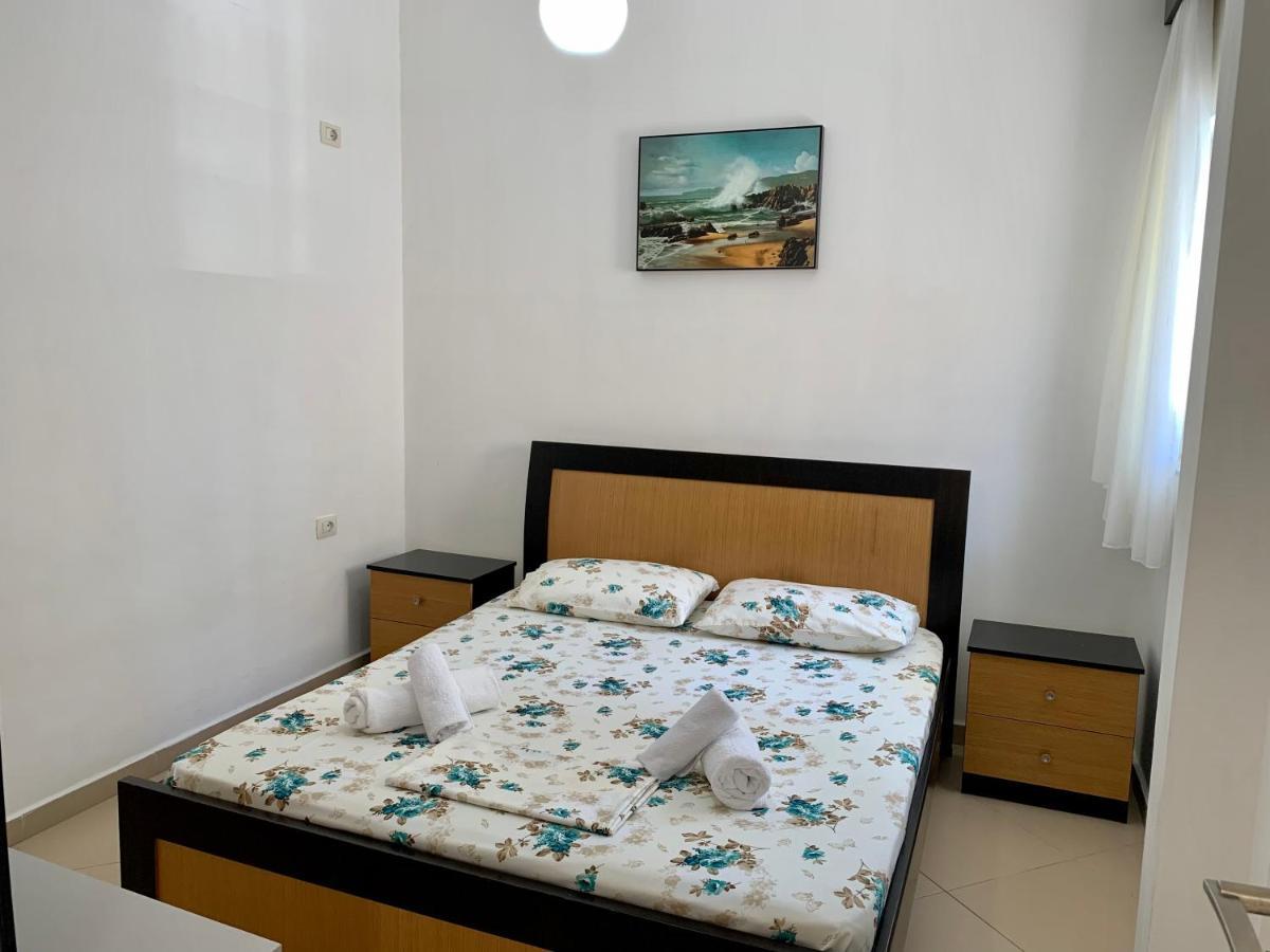 Duka Apts Sarandë Buitenkant foto