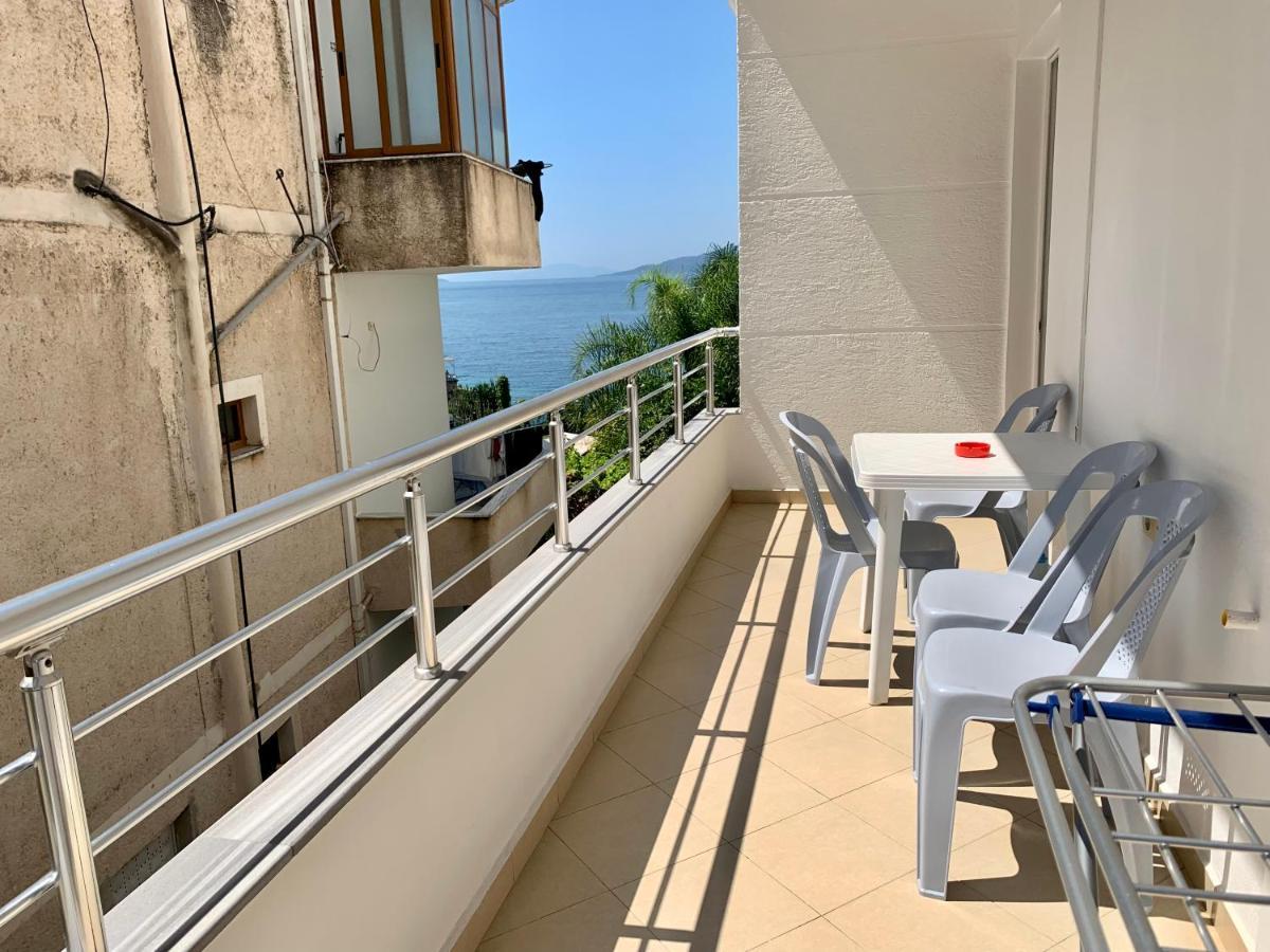 Duka Apts Appartement Sarandë Buitenkant foto