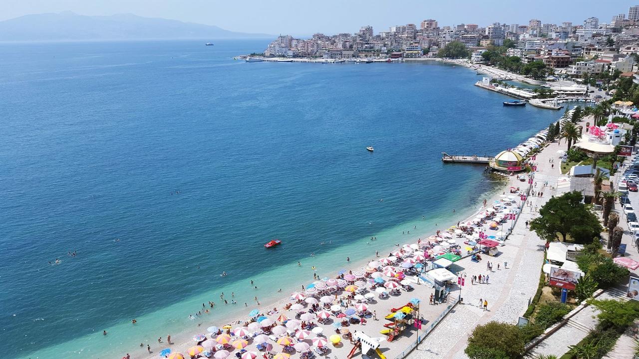 Duka Apts Sarandë Buitenkant foto